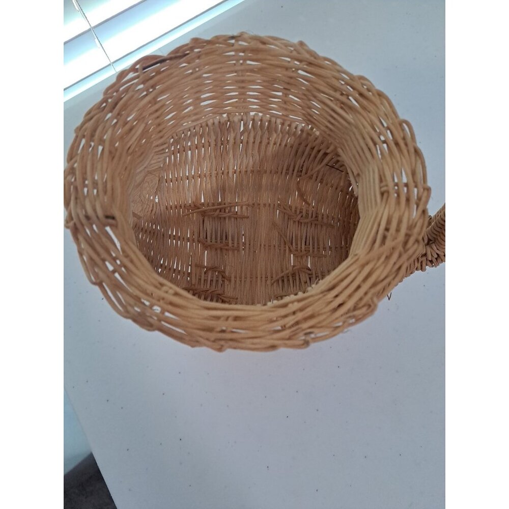 Wicker Elephant Basket Planter Tan Rattan BOHO Cottage Core Flower Pot 7"Hx9"W - Picture 2 of 9